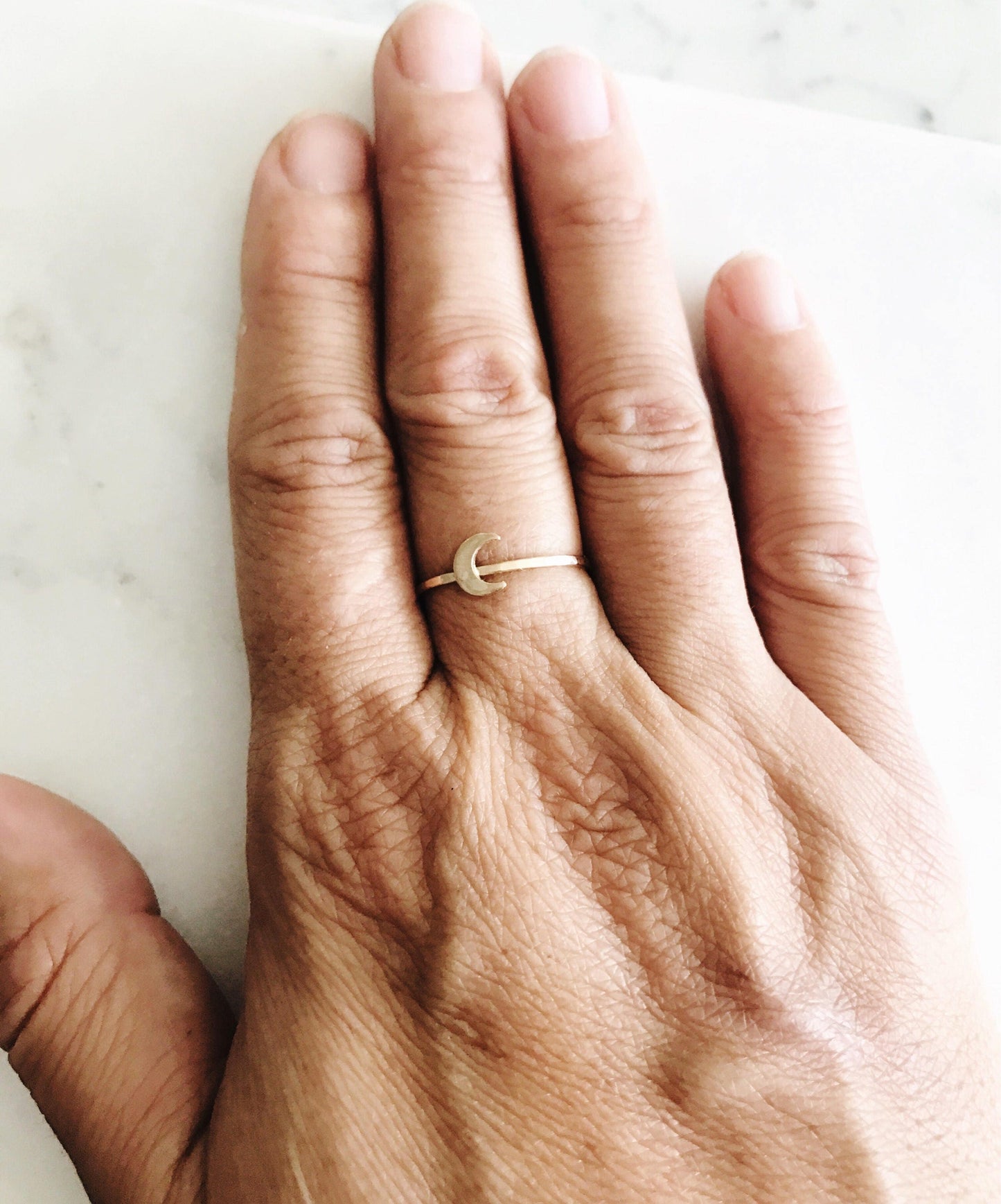 Luna ring
