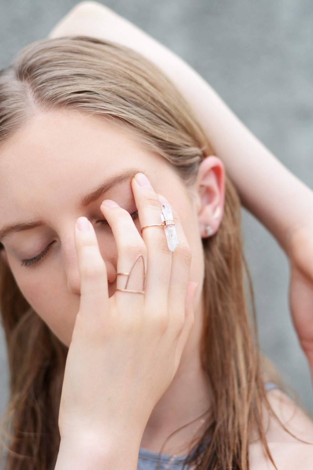 Double ring with triangle.