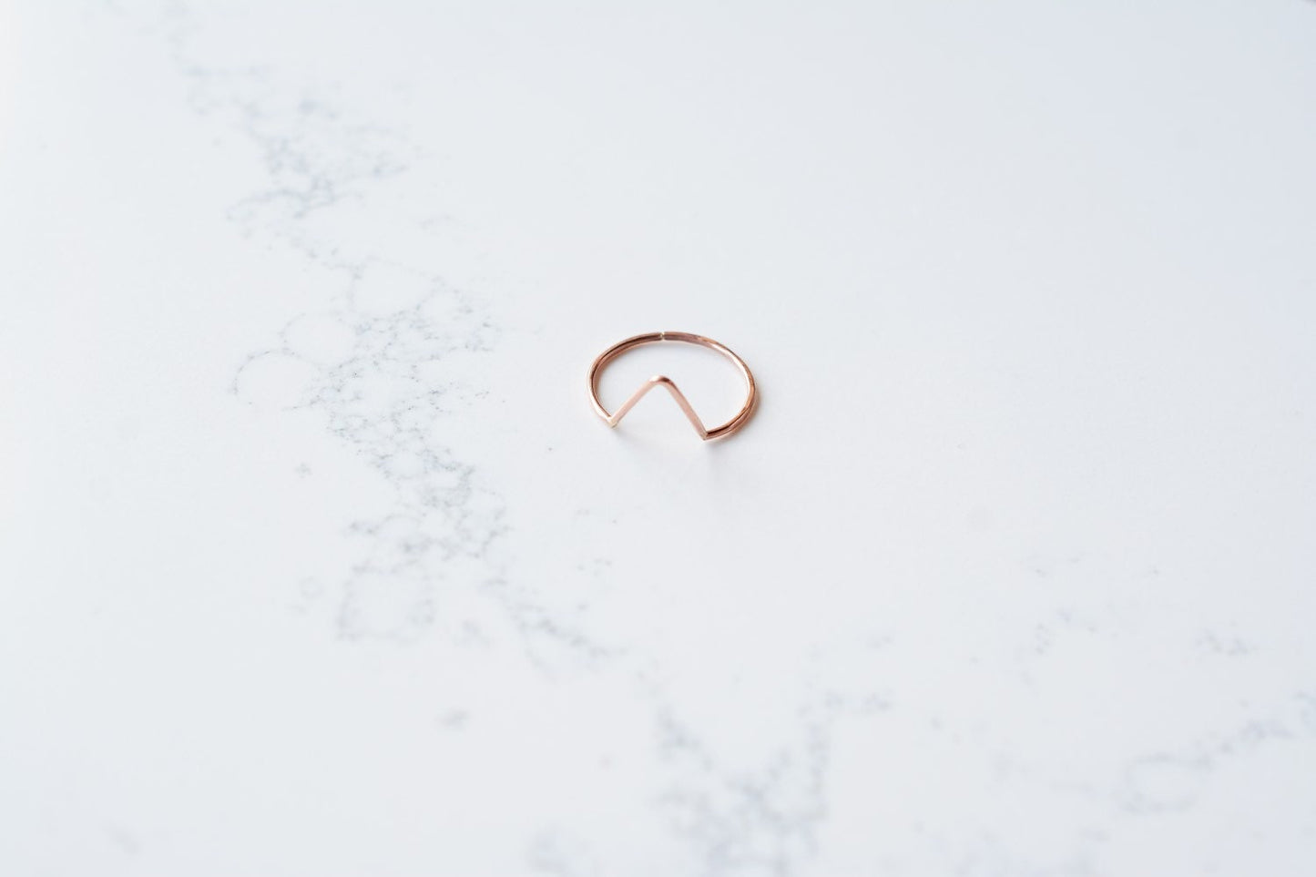 Chevron ring